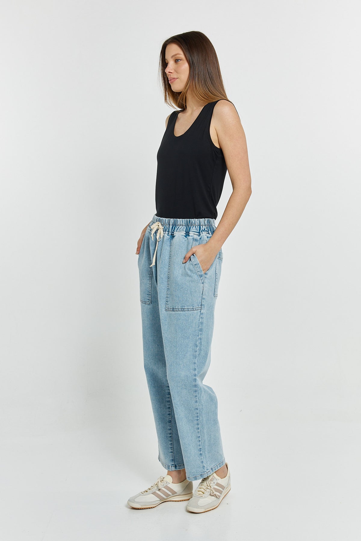 Quinn Stretch Jogger Light Blue