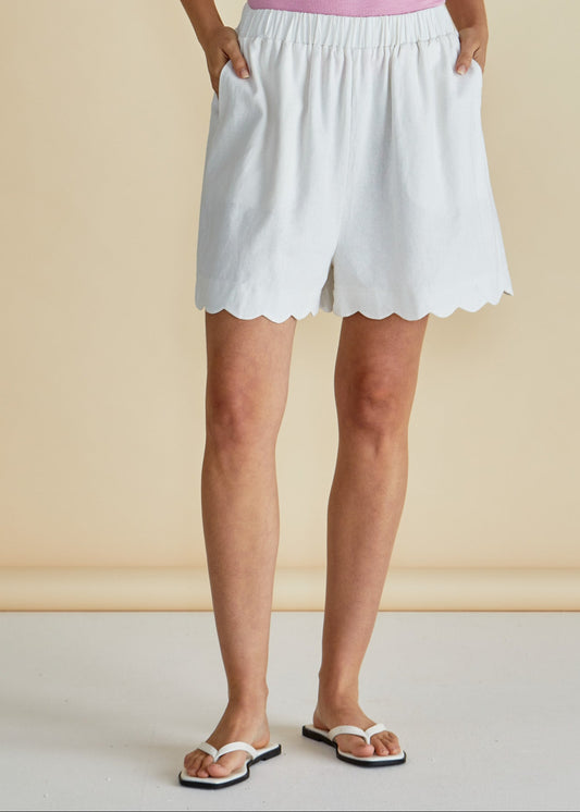 Seraphina Shorts White