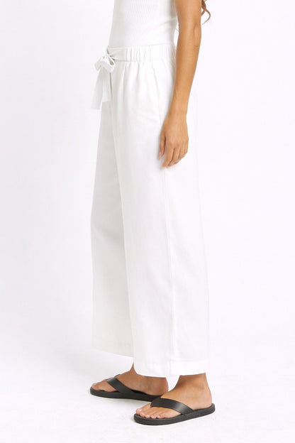 Bella Crop Pants by Betty Basics