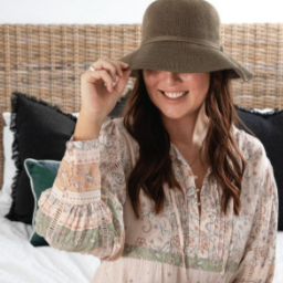Kay-Bucket-Hat-Sundaise_Stockist_LolomaLiving_Tamborine-Mountain_Sunhat_SH525_1