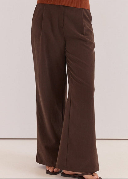 Natalie Wide Leg Pant in Chocolate