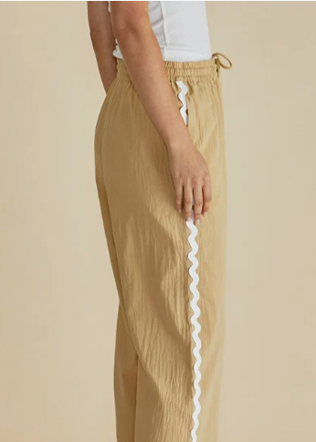 Georgie Pant Beige RicRac by BETTY BASICS
